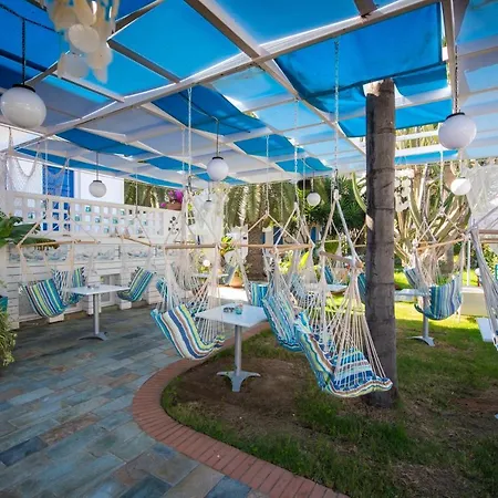 Galini Holidays Aparthotel 3*